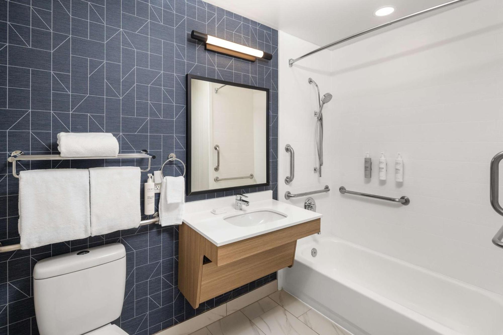 Spark By Hilton Salt Lake City Airport Ngoại thất bức ảnh